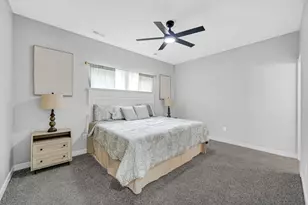 3933 Riverdale Ave, Lake Station, IN 46405 - Photo 19