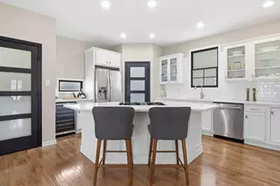 2035 Rhettsbury St, Carmel, IN 46032 - Photo 3