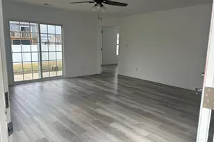 6878 Marsh View St, Merrillville, IN 46410 - Photo 5