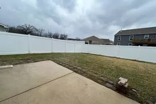 6878 Marsh View St, Merrillville, IN 46410 - Photo 27