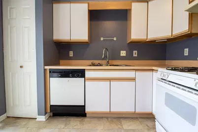 6081 Pennsylvania Drive, Merrillville, IN 46410 - Photo 11