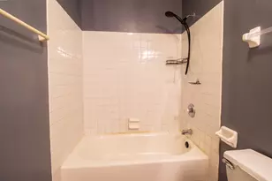 6081 Pennsylvania Dr, Merrillville, IN 46410 - Photo 15