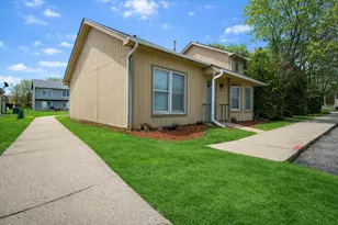 6081 Pennsylvania Dr, Merrillville, IN 46410 - Photo 3