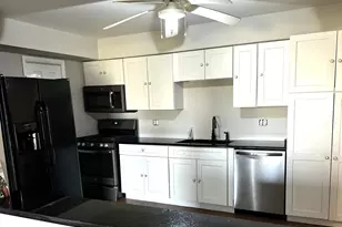 405 Old Stone Rd, Munster, IN 46321 - Photo 7