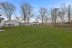 252 N 750 W, Valparaiso, IN 46385 - Photo 7