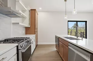 754 Cirque Dr, Crown Point, IN 46307 - Photo 15