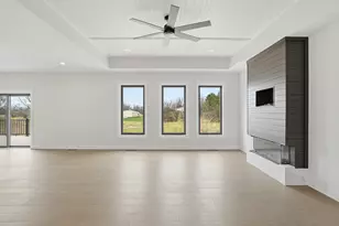 754 Cirque Dr, Crown Point, IN 46307 - Photo 11