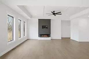 754 Cirque Dr, Crown Point, IN 46307 - Photo 7