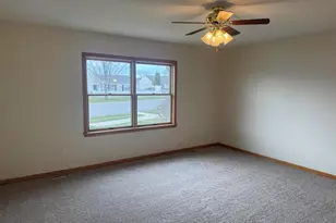 711 Meadow Brook Dr, Lowell, IN 46356 - Photo 13