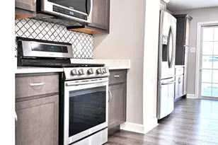 3429 42nd St, Highland, IN 46322 - Photo 11