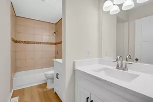 721 Fox River Rd, Valparaiso, IN 46385 - Photo 15