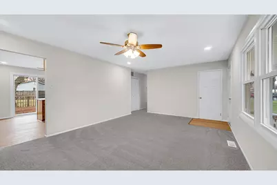 721 Fox River Road, Valparaiso, IN 46385 - Photo 5