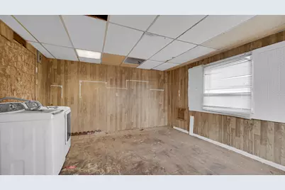 721 Fox River Road, Valparaiso, IN 46385 - Photo 21