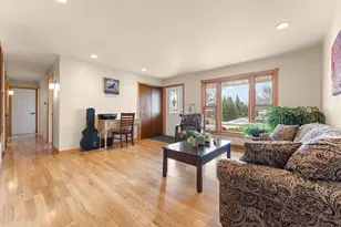 3910 W 106th Ln, Crown Point, IN 46307 - Photo 5