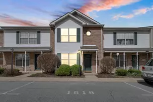 1818 Golden Oak Ct, Crown Point, IN 46307 - Photo 1