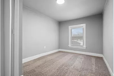 565 Jackson Street, Gary, IN 46402 - Photo 17