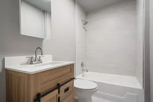 565 Jackson St, Gary, IN 46402 - Photo 15