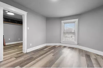 565 Jackson Street, Gary, IN 46402 - Photo 7