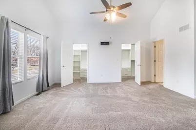 2352 Four Seasons Parkway, Crown Point, IN 46307 - Photo 7