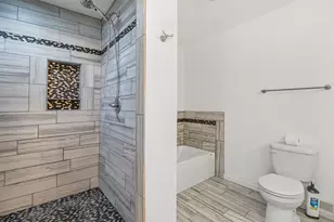 2352 Four Seasons Pkwy, Crown Point, IN 46307 - Photo 11