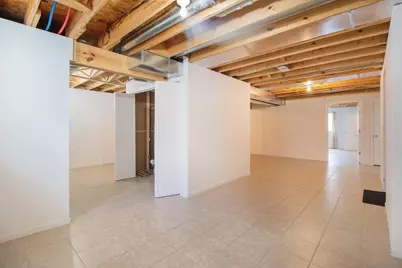 2352 Four Seasons Parkway, Crown Point, IN 46307 - Photo 17