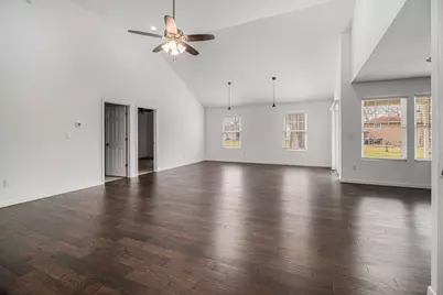 2352 Four Seasons Parkway, Crown Point, IN 46307 - Photo 9