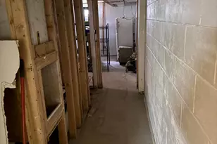 305 W 35th Ave, Griffith, IN 46319 - Photo 17