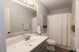 1392 W 300 N, La Porte, IN 46350 - Photo 19