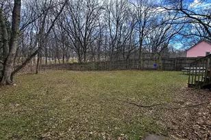 244 Burnham St, Lowell, IN 46356 - Photo 11