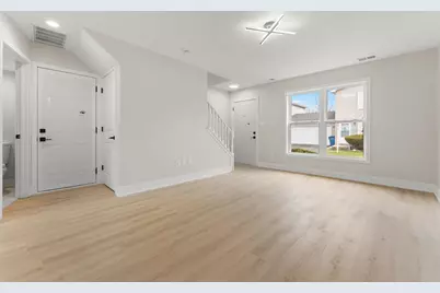 1009 Windsor Lane, Dyer, IN 46311 - Photo 5