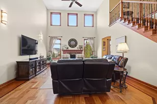 9784 Jack Dr, Saint John, IN 46373 - Photo 17