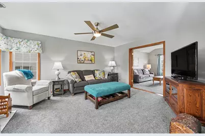 48 Summerhill Drive, Dyer, IN 46311 - Photo 9