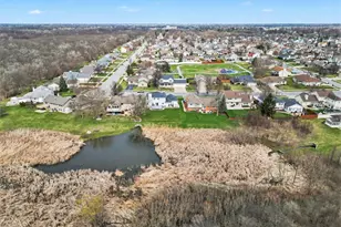 48 Summerhill Dr, Dyer, IN 46311 - Photo 3