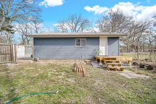 4217 W 41st Pl, Gary, IN 46408 - Photo 11