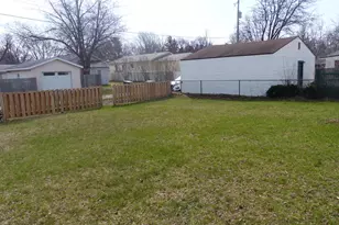 2414 Ohio St, Michigan City, IN 46360 - Photo 15