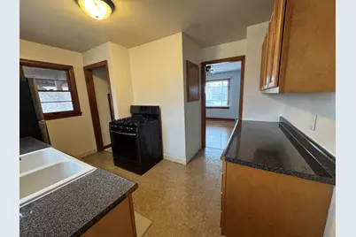 405 Madison Street, Michigan City, IN 46360 - Photo 5