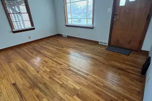 405 Madison St, Michigan City, IN 46360 - Photo 9