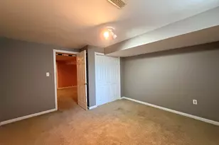 2710 Wood Dr, Dyer, IN 46311 - Photo 29