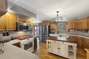 490 W 75 S, Valparaiso, IN 46385 - Photo 5