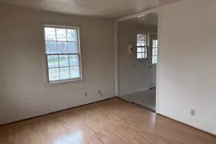 516 W 13th St, La Porte, IN 46350 - Photo 3