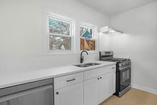 817 E 11th St, Michigan City, IN 46360 - Photo 11