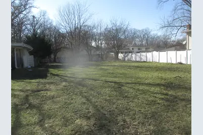 282 Crestwood Drive, Hobart, IN 46342 - Photo 1