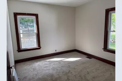 812 S Lake Park Avenue, Hobart, IN 46342 - Photo 7