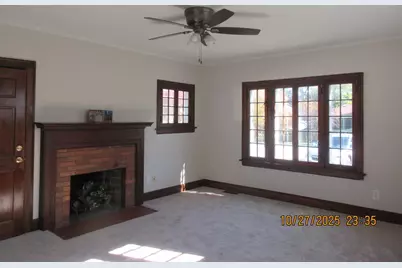 812 S Lake Park Avenue, Hobart, IN 46342 - Photo 3