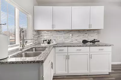 1272 E 36th Place, Gary, IN 46409 - Photo 5