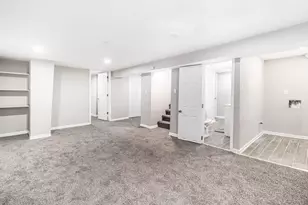 1272 E 36th Pl, Gary, IN 46409 - Photo 17