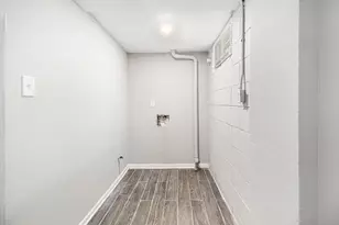 1272 E 36th Pl, Gary, IN 46409 - Photo 13