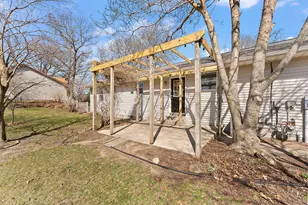 3889 Hershman Dr, Wheatfield, IN 46392 - Photo 21