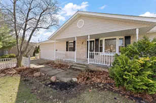 3889 Hershman Dr, Wheatfield, IN 46392 - Photo 3