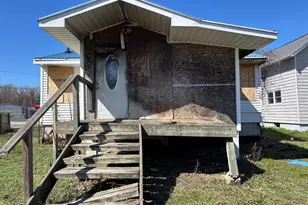 2120 Ohio St, Michigan City, IN 46360 - Photo 3